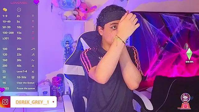 derek greyy  online show from October 19, 2025, 7:16 pm