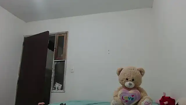 toxic sweet  online show from March 18, 2026, 5:10 am