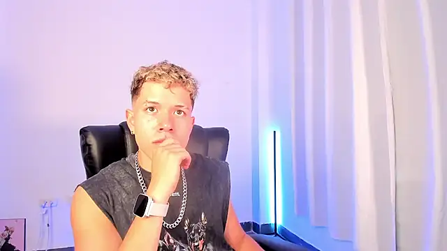 nathan blake online show from November 25, 2025, 7:47 pm