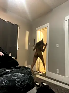 ToyBox96 online show from October 9, 2025, 10:43 pm