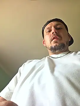 Snapshot of kdaddyj chatting on June 1, 2026, 4:39 pm kdaddyj online show from June 1, 2026, 4:39 pm