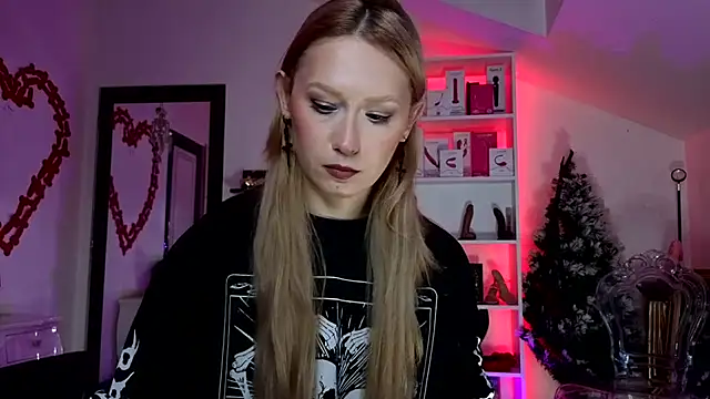 Snapshot of kulteacher chatting on November 4, 2025, 12:20 pm kulteacher online show from November 4, 2025, 12:20 pm