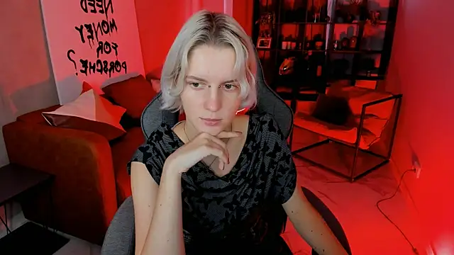 BethanyCloud online show from October 20, 2025, 5:31 am