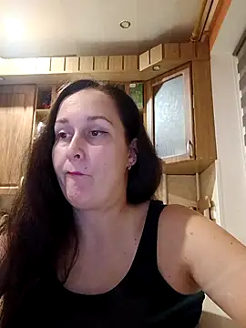 Snapshot of Amandda_ chatting on October 3, 2025, 4:19 pm Amandda online show from October 3, 2025, 4:19 pm