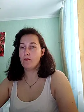 Amandda  online show from July 2, 2026, 6:41 am