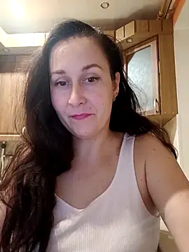 Snapshot of Amandda_ chatting on September 28, 2025, 5:53 pm Amandda online show from September 28, 2025, 5:53 pm
