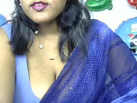 Snapshot of Cute_mikii chatting on December 17, 2025, 3:50 pm Cute mikii online show from December 17, 2025, 3:50 pm