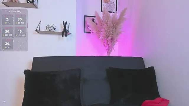 Snapshot of samarahanss chatting on January 15, 2026, 2:09 pm samarahanss online show from January 15, 2026, 2:09 pm