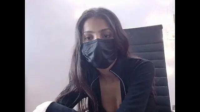 Snapshot of _kamyaa09 chatting on November 26, 2025, 4:29 pm kamyaa09 online show from November 26, 2025, 4:29 pm