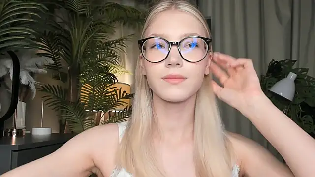 ChinBonnell online show from November 27, 2025, 5:41 am