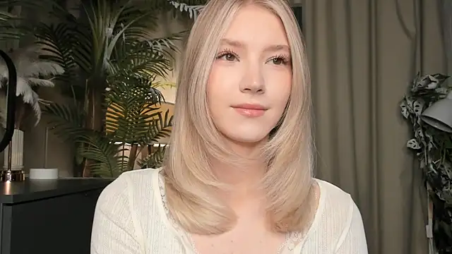 ChinBonnell online show from December 15, 2025, 5:46 am