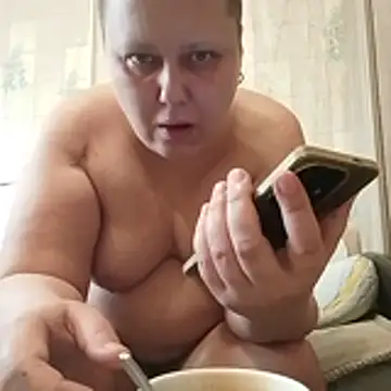 Tupo070481 online show from April 15, 2026, 12:53 pm