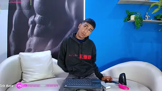 Snapshot of ender_h0t chatting on October 3, 2025, 2:18 pm ender h0t online show from October 3, 2025, 2:18 pm