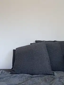 LauraLuxxx online show from September 16, 2025, 7:20 am