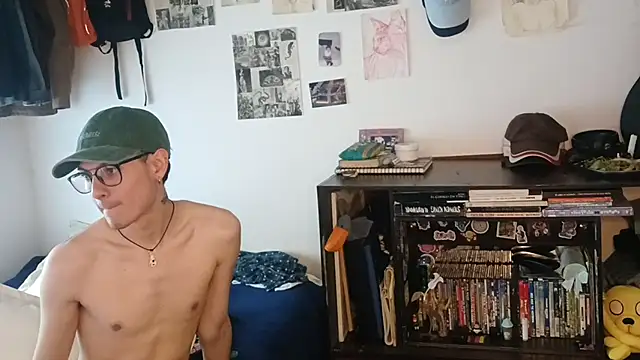 Snapshot of Dioniso_guy8 chatting on October 5, 2025, 7:59 pm Dioniso guy8 online show from October 5, 2025, 7:59 pm