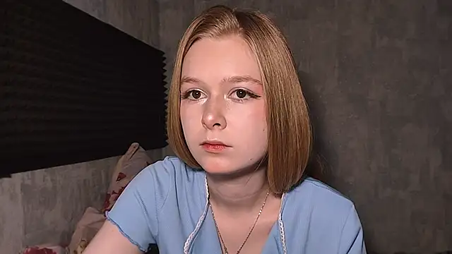 LiaVibes online show from April 9, 2026, 7:25 am