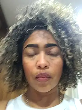 BiiancaEstradaa online show from October 4, 2025, 11:17 pm