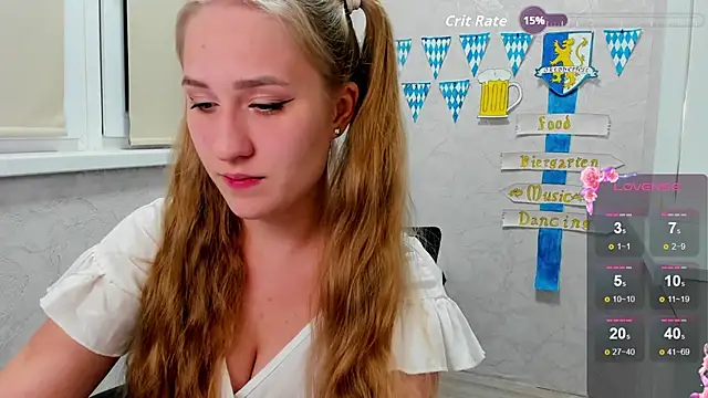 sofamuffin online show from September 21, 2025, 7:08 pm