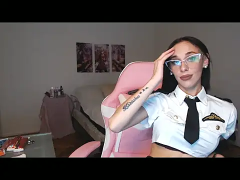Snapshot of Sofia_Amour chatting on October 9, 2025, 10:10 pm Sofia Amour online show from October 9, 2025, 10:10 pm