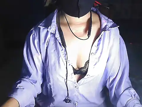 Snapshot of meghbalikargolponoy09 chatting on November 8, 2025, 5:38 pm meghbalikargolponoy09 online show from November 8, 2025, 5:38 pm