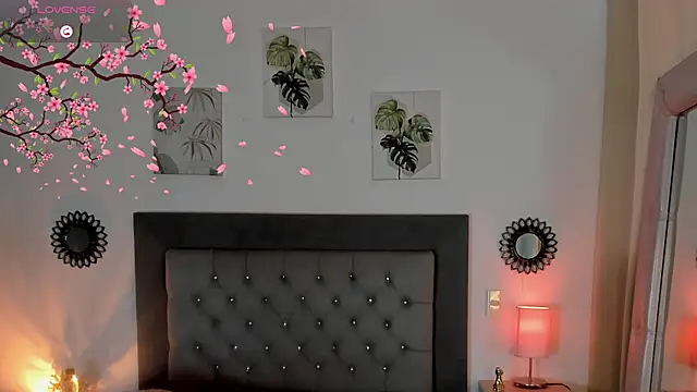 Seraphyne666 online show from October 16, 2025, 12:24 pm