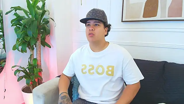 Naim Bennetsex online show from November 8, 2025, 5:27 pm