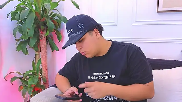 Naim Bennetsex online show from March 4, 2026, 1:24 am