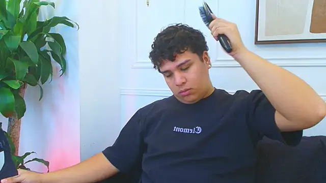 Naim Bennetsex online show from January 14, 2026, 6:11 pm