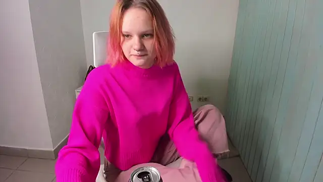 Elieiza xo online show from October 1, 2025, 9:14 am