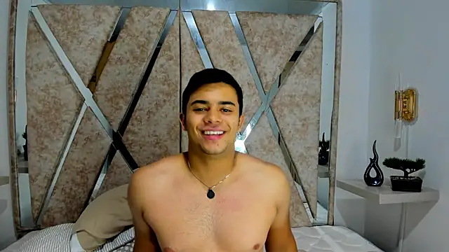 jayd muscle online show from October 25, 2025, 5:28 am