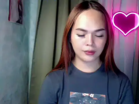 sweetsassyxx online show from December 5, 2025, 3:21 pm