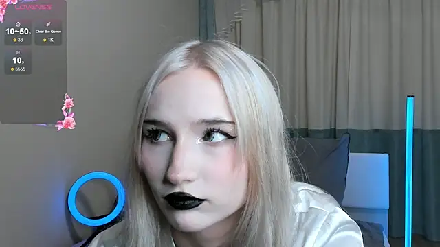 Snapshot of l1sa_spears chatting on September 9, 2025, 6:17 pm l1sa spears online show from September 9, 2025, 6:17 pm