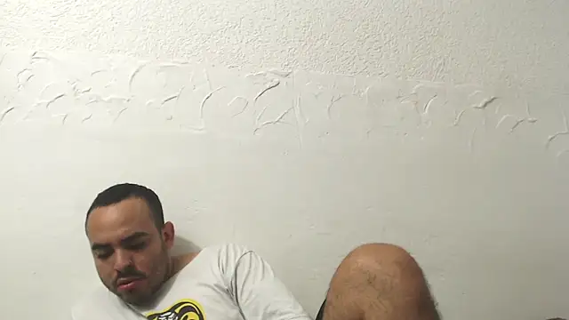 Snapshot of Ana_ThiagoxX chatting on May 15, 2026, 11:58 pm Ana ThiagoxX online show from May 15, 2026, 11:58 pm