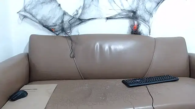 Dan jonson15 online show from October 28, 2025, 2:16 pm