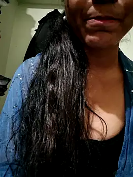 Snapshot of Telugu___Sexygirl___Naidu chatting on October 24, 2025, 9:19 am Telugu Sexygirl Naidu online show from October 24, 2025, 9:19 am