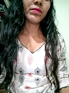 Snapshot of Telugu___Sexygirl___Naidu chatting on December 15, 2025, 5:24 am Telugu Sexygirl Naidu online show from December 15, 2025, 5:24 am