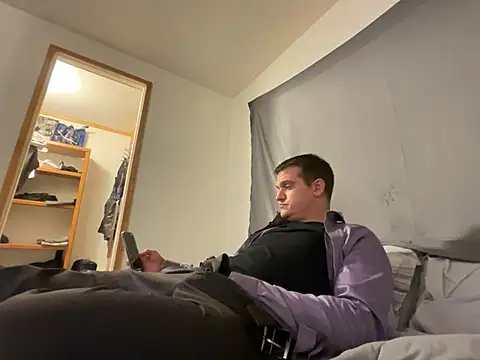 Snapshot of cumitted chatting on February 21, 2026, 8:16 am cumitted online show from February 21, 2026, 8:16 am