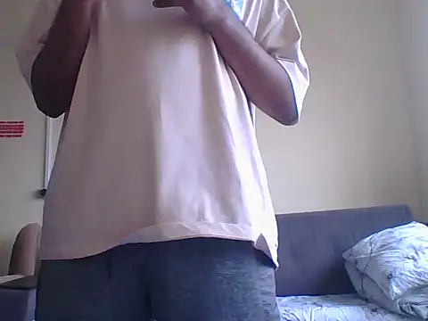 Snapshot of dream32222 chatting on September 24, 2025, 9:05 am dream32222 online show from September 24, 2025, 9:05 am