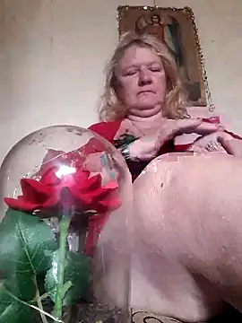 LoveCupid5451 online show from October 31, 2025, 8:11 am