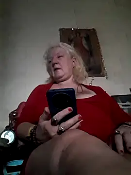 LoveCupid5451 online show from November 10, 2025, 9:14 am