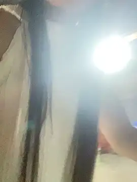 PhanHaa online show from October 6, 2025, 12:39 pm