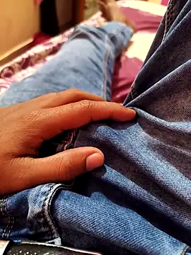 Alimbaby online show from September 25, 2025, 11:38 am