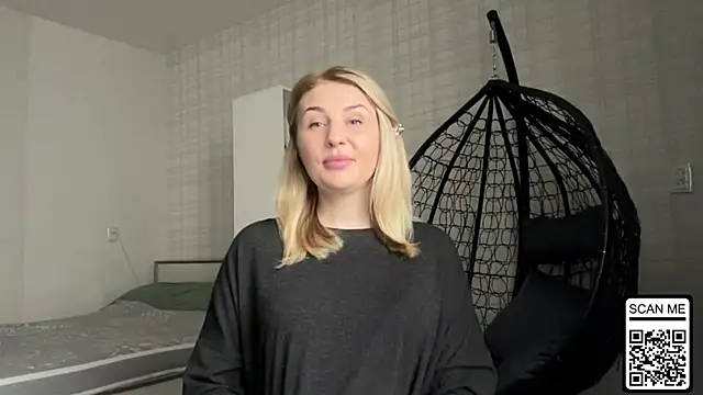 Blondie xoxoxo online show from March 31, 2026, 8:38 am