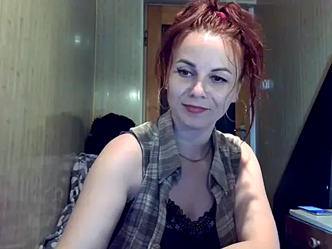 Snapshot of Kisa26311 chatting on October 19, 2025, 3:37 pm Kisa26311 online show from October 19, 2025, 3:37 pm