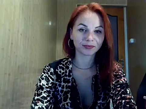 Snapshot of Kisa26311 chatting on November 10, 2025, 8:08 am Kisa26311 online show from November 10, 2025, 8:08 am