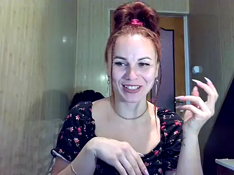 Snapshot of Kisa26311 chatting on October 21, 2025, 10:03 am Kisa26311 online show from October 21, 2025, 10:03 am