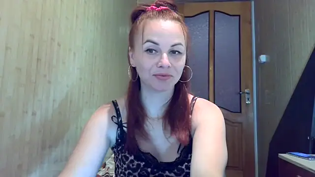 Snapshot of Kisa26311 chatting on September 21, 2025, 10:31 am Kisa26311 online show from September 21, 2025, 10:31 am