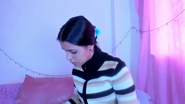 Abby roussee online show from September 18, 2025, 4:21 pm