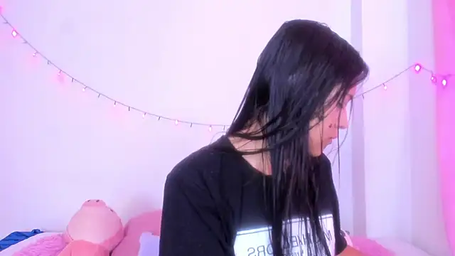 Abby roussee online show from October 13, 2025, 2:07 pm