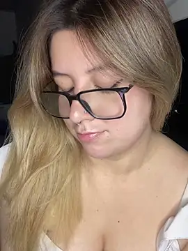 Blair Bunnyy online show from November 20, 2025, 6:14 am